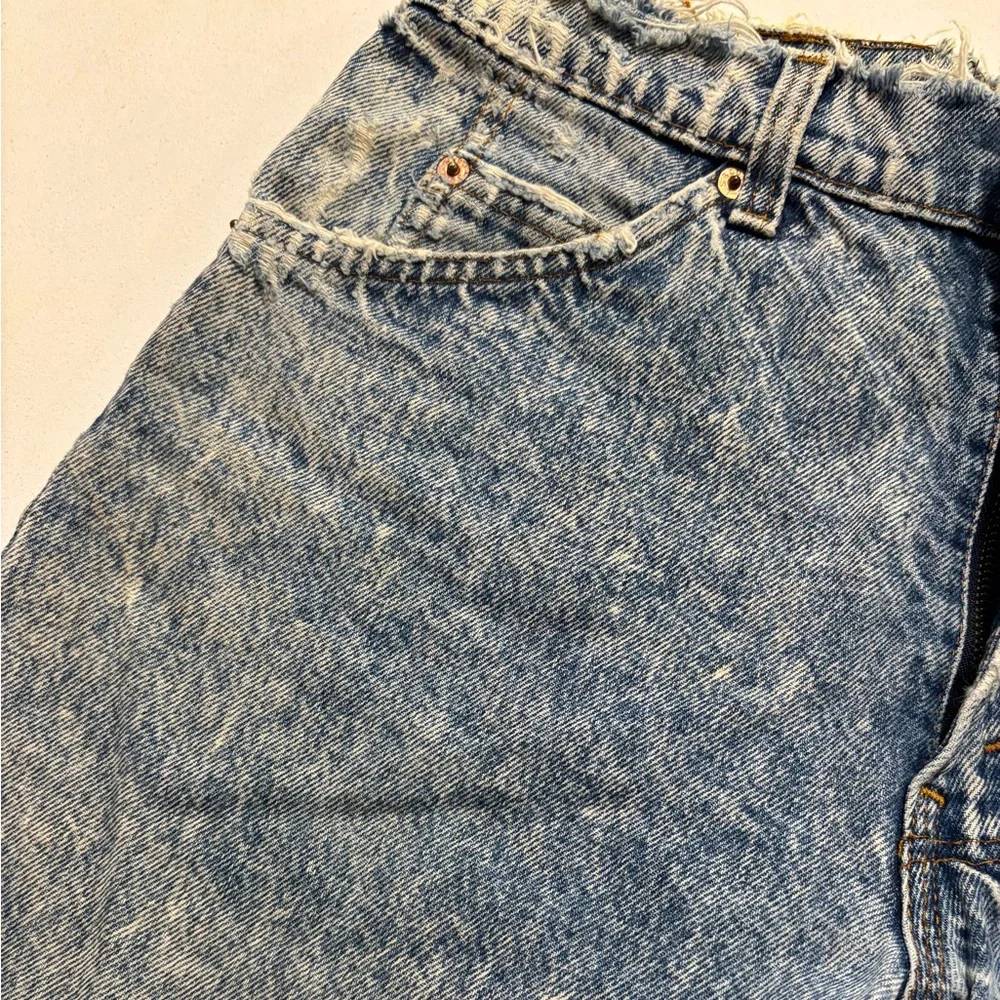 RARE VINTAGE LEVI'S ORANGE TAB Acid Wash High Rise Cutoff Denim Jean Shorts - Picture 10 of 15